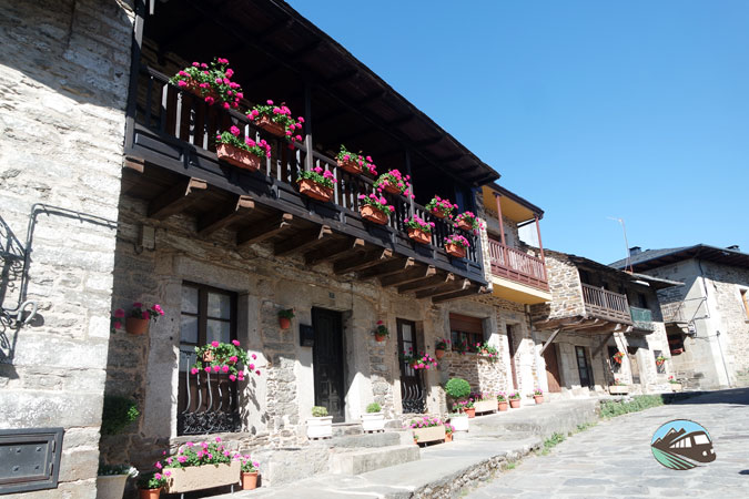 Casas de Puebla de Sanabria- pueblos más bonitos de Zamora